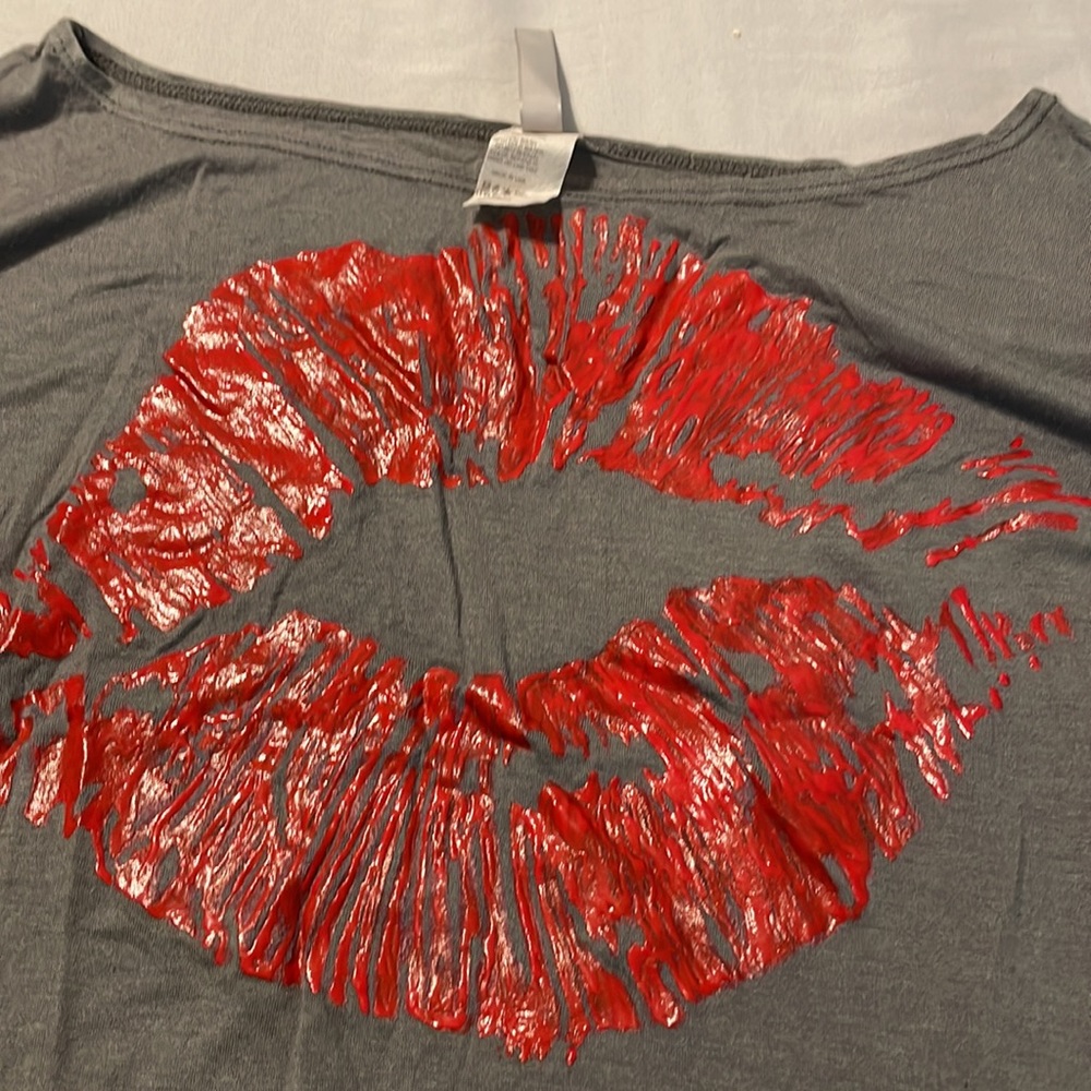 Shirt - Picture 9 of 9
